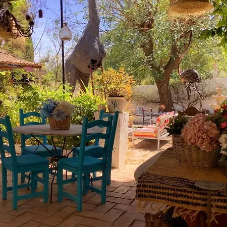 Casa De *