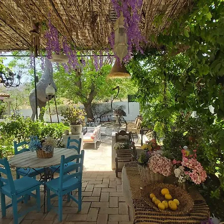 Casa De *