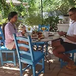 Pensión Casa De *