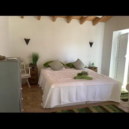 Guest house Casa De *